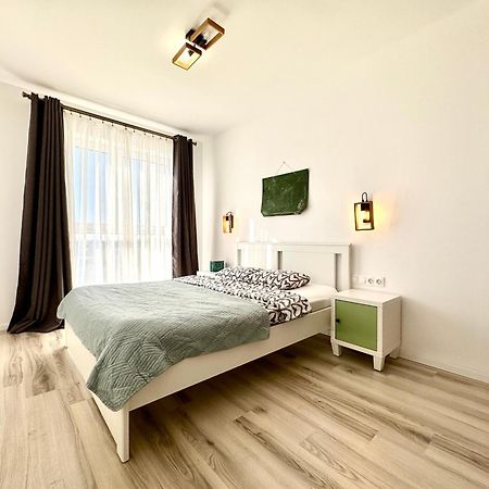 Luca'S Forest Apartment Тімішоара Екстер'єр фото