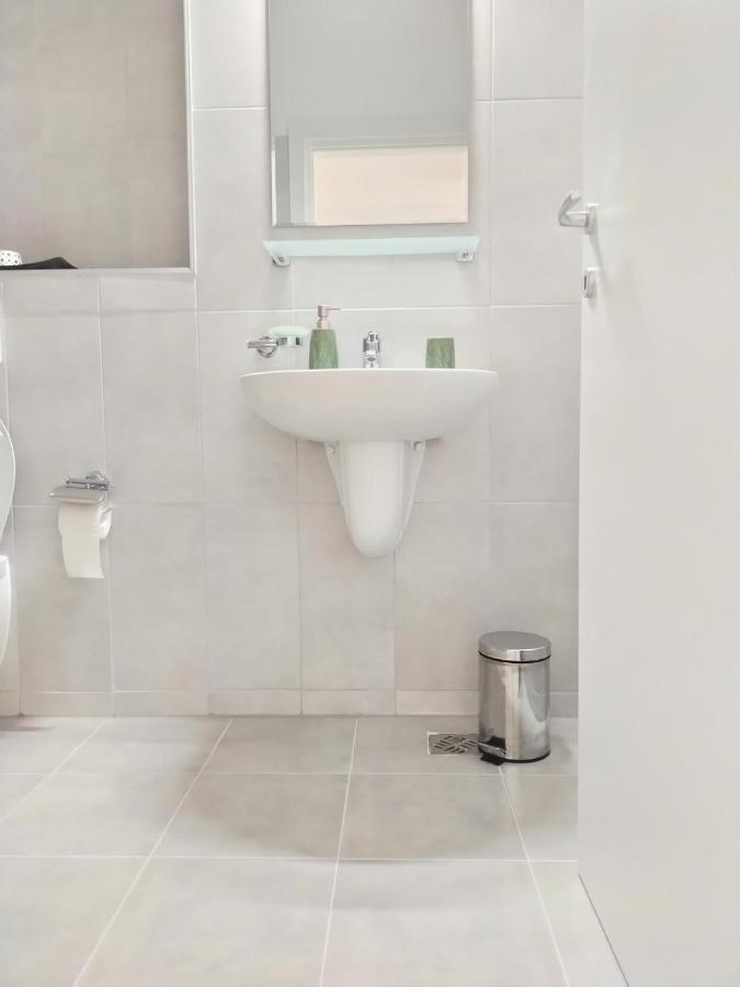 Luca'S Forest Apartment Тімішоара Екстер'єр фото