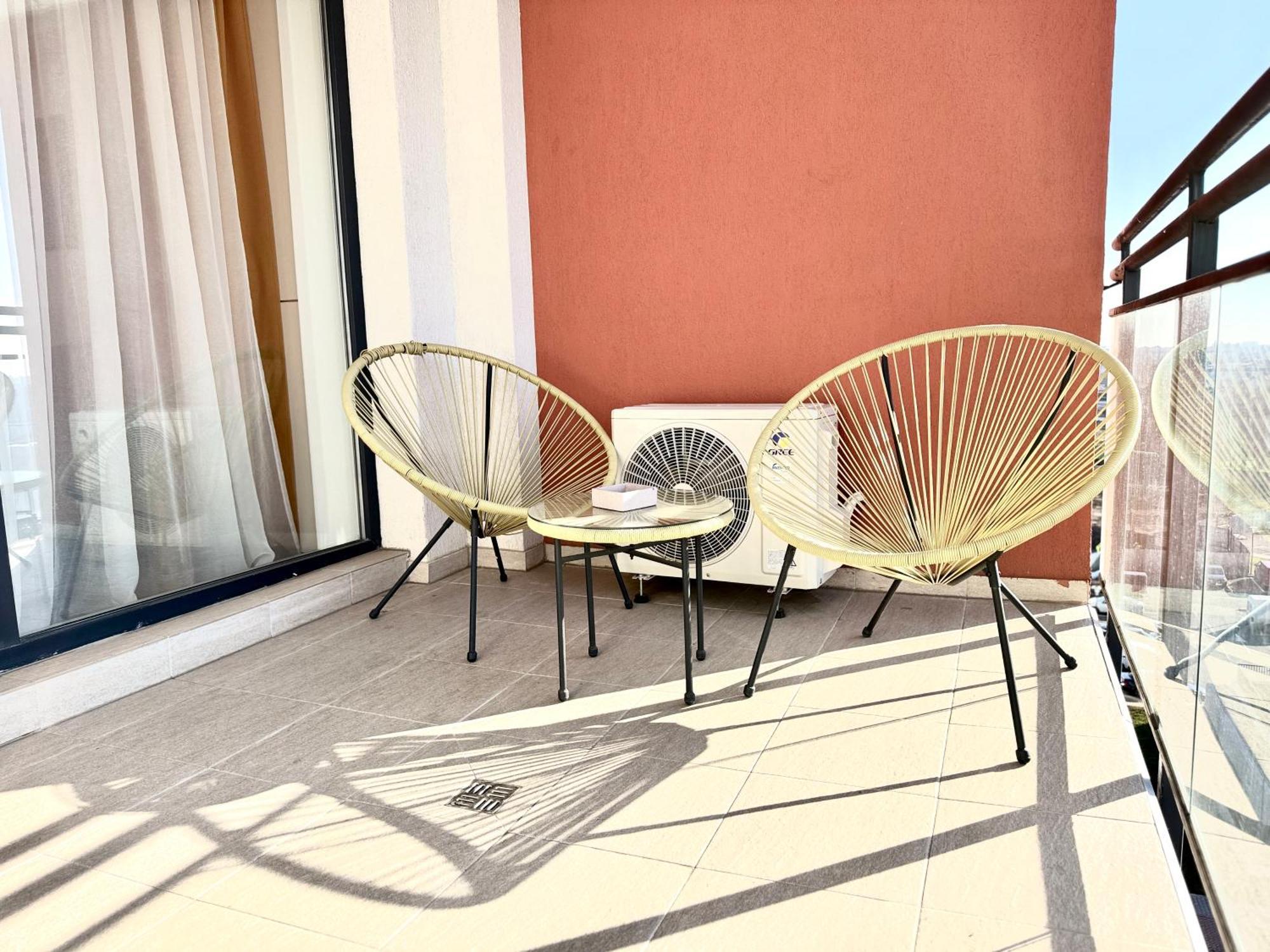 Luca'S Forest Apartment Тімішоара Екстер'єр фото