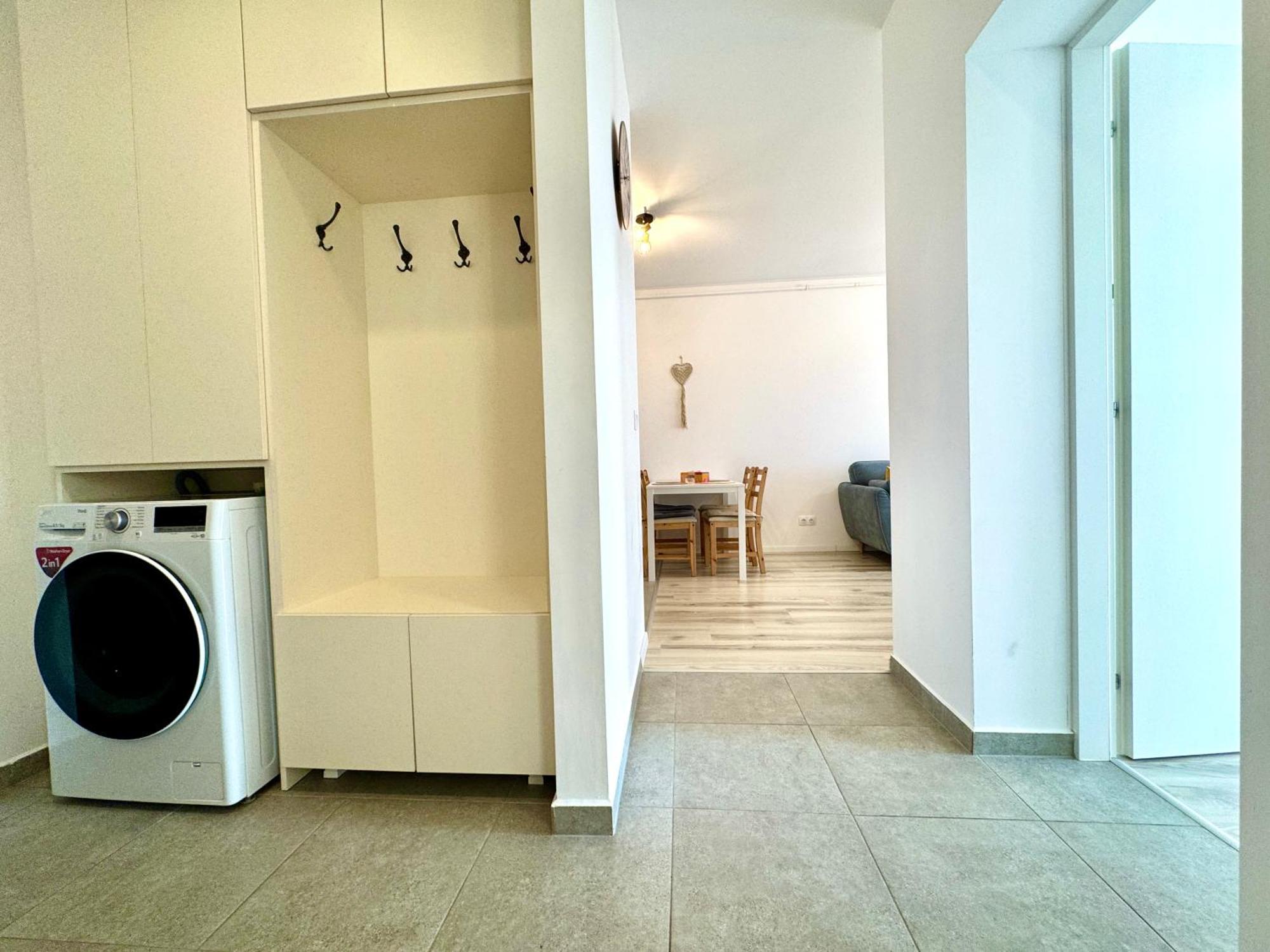 Luca'S Forest Apartment Тімішоара Екстер'єр фото