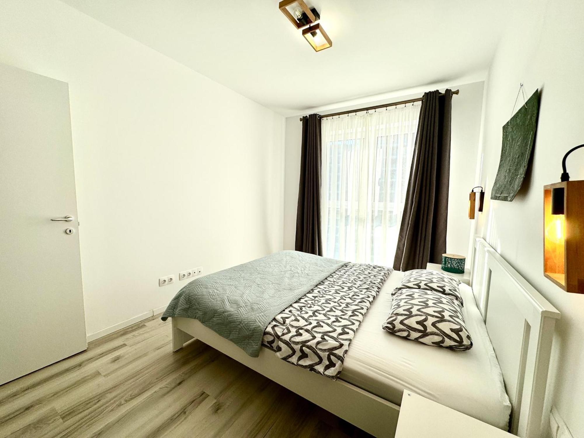 Luca'S Forest Apartment Тімішоара Екстер'єр фото